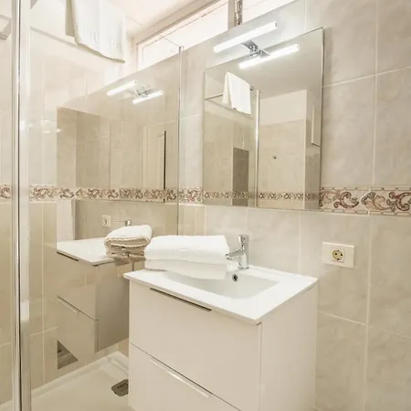 Borinquen 2* פלאייה דה לאס אמריקס