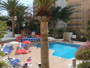 Aparthotel Borinquen